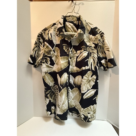 Forever 21 Hawaiian Short Sleeve Men's Shirt, black/buttoned Palm Leaves. Medium - Picture 1 of 15